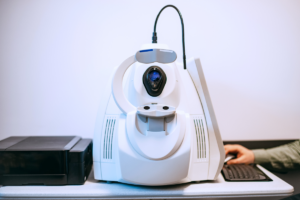 Optical Coherence Tomography machine in an eye exam